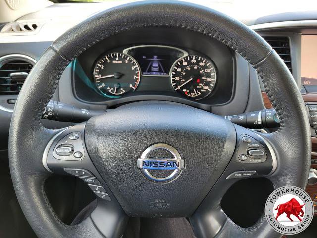 Used 2017 Nissan Pathfinder Platinum FWD image 37