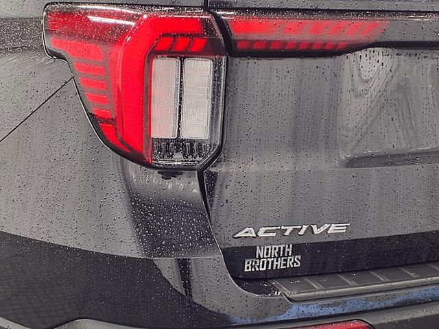 Certified 2025 Ford Explorer Active image 30