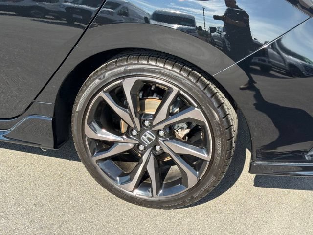 Used 2018 Honda Civic Sport Touring image 9