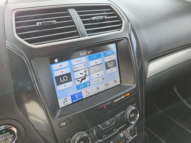 Certified 2019 Ford Explorer XLT w/ Equipment Group 202A FWD image 30