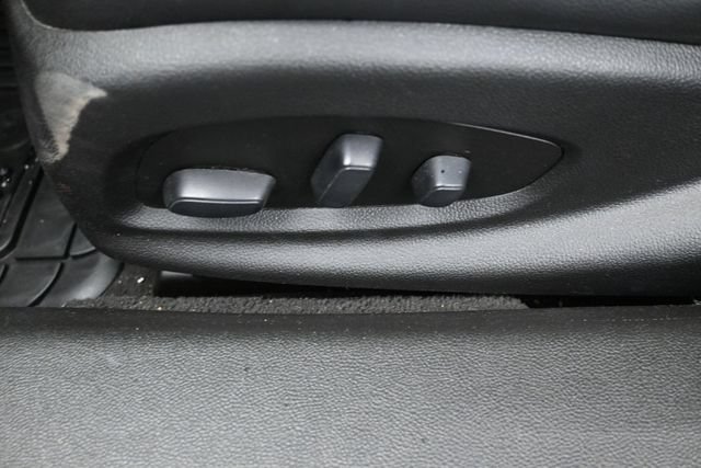 Used 2019 Chevrolet Impala LT w/ LT Convenience Package FWD image 11