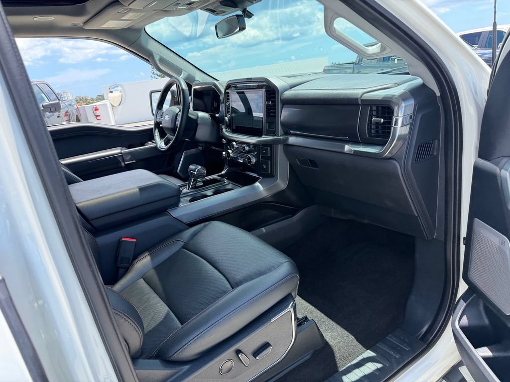 Certified 2022 Ford F150 Lariat w/ Equipment Group 502A High AWD/4WD image 19