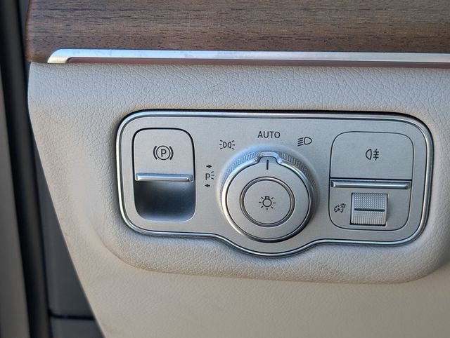 Used 2020 Mercedes-Benz GLE 350 image 22