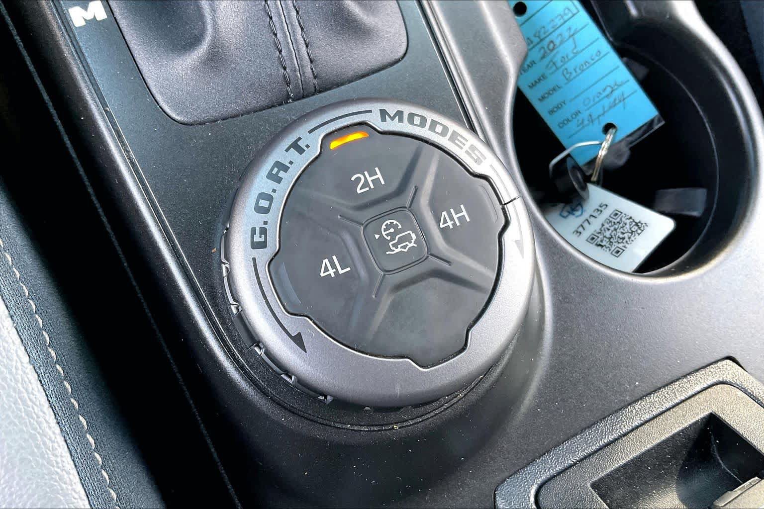 Certified 2022 Ford Bronco Outer Banks AWD/4WD image 30