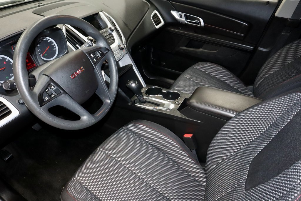 Used 2017 GMC Terrain SLE image 22