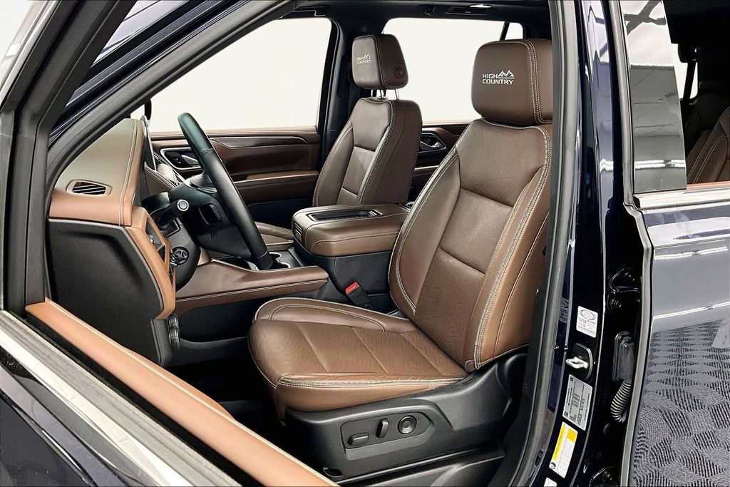 Used 2024 Chevrolet Tahoe High Country image 25