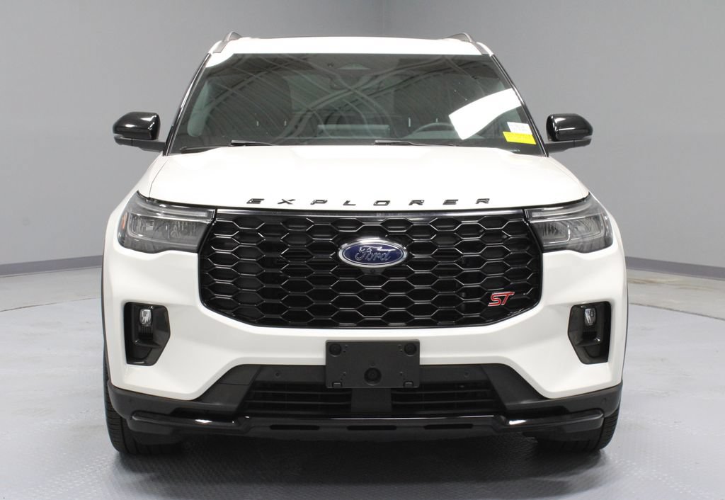 Certified 2025 Ford Explorer ST AWD/4WD image 6