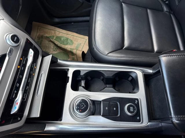 Certified 2023 Ford Explorer XLT w/ Equipment Group 202A AWD/4WD image 26