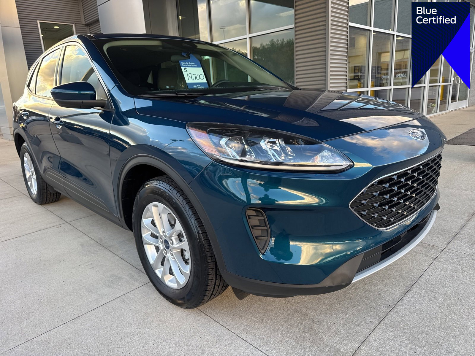 Certified 2020 Ford Escape SE
