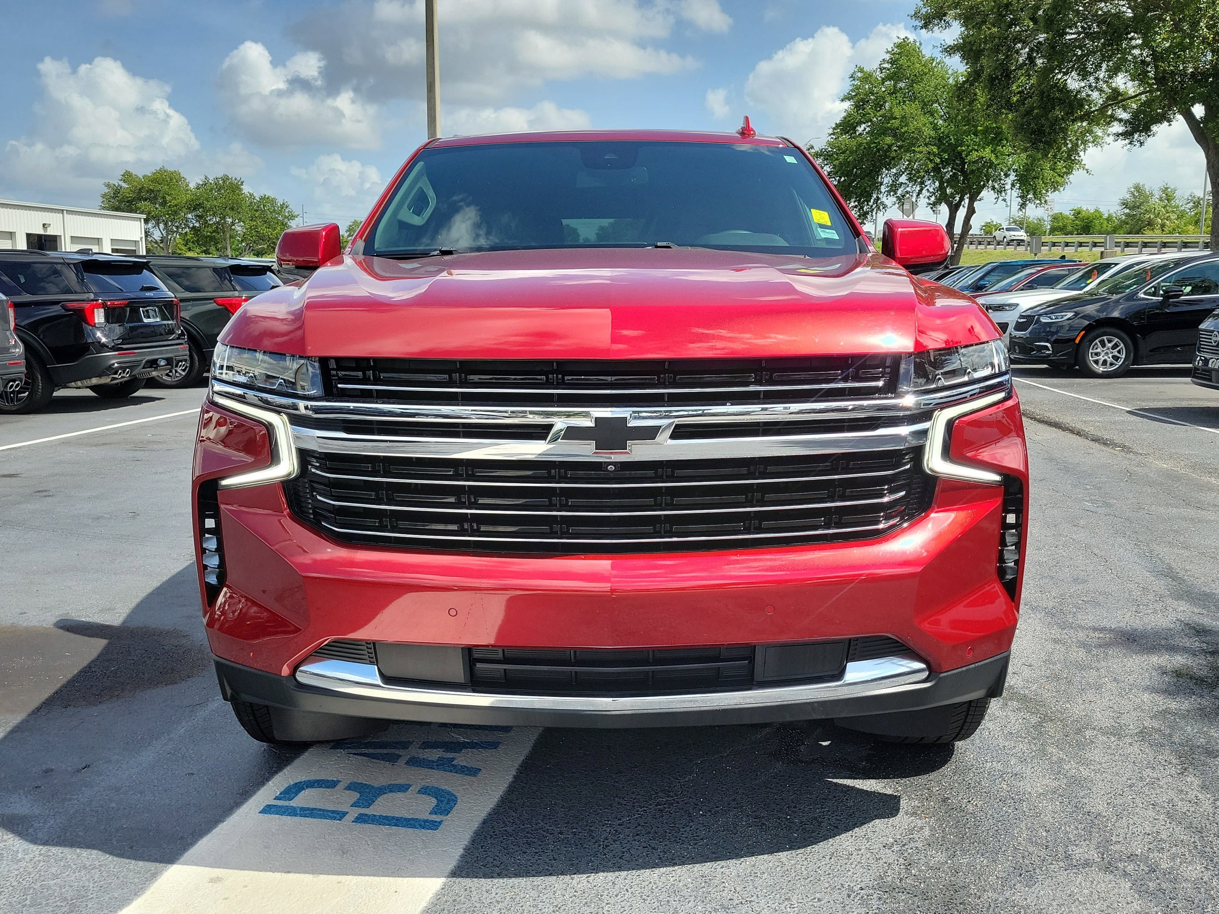 Used 2023 Chevrolet Tahoe LT w/ Luxury Package RWD video 2
