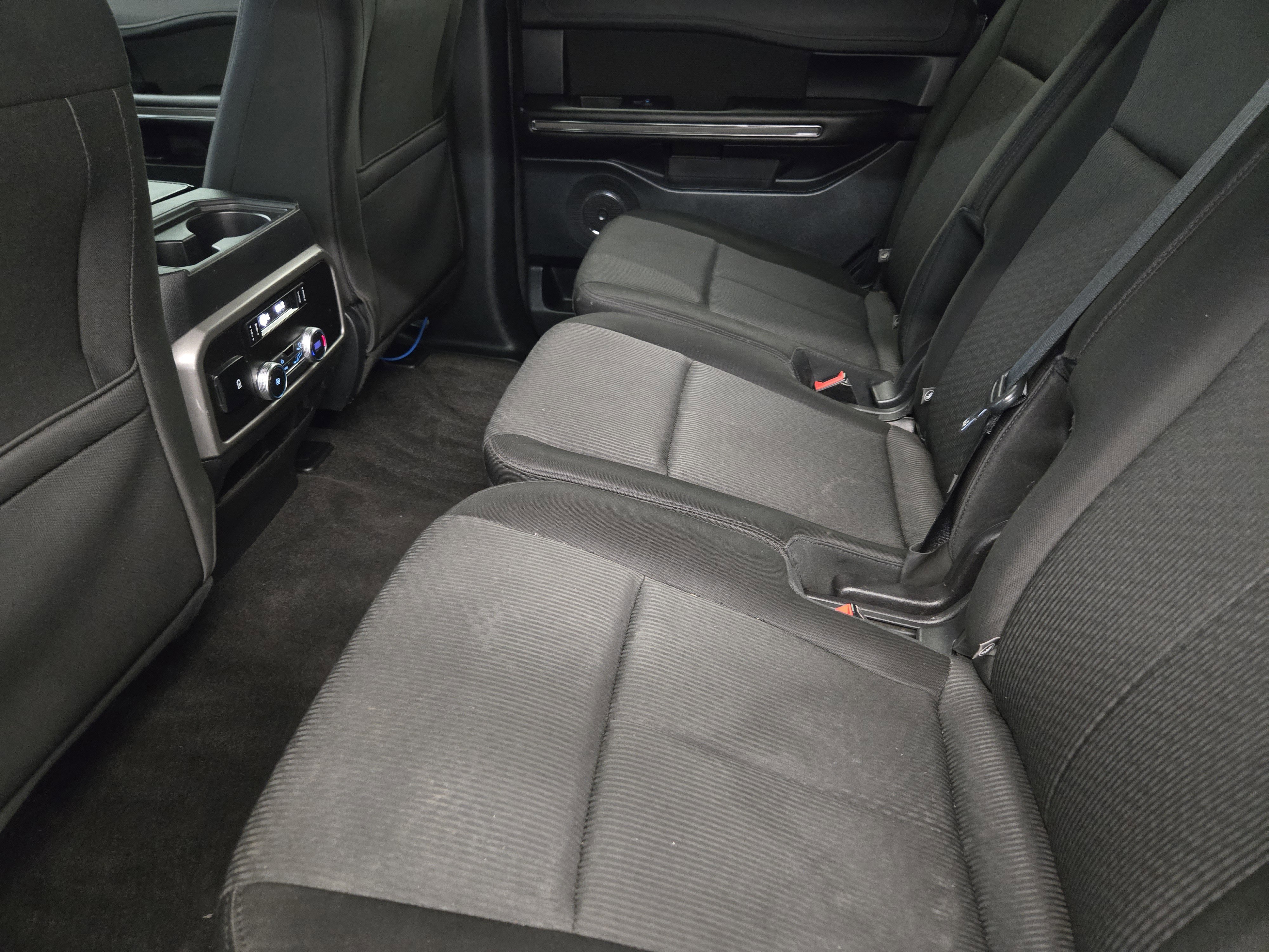 Certified 2020 Ford Expedition XLT RWD image 29