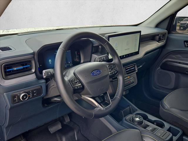 Certified 2025 Ford Maverick Lobo AWD/4WD image 9