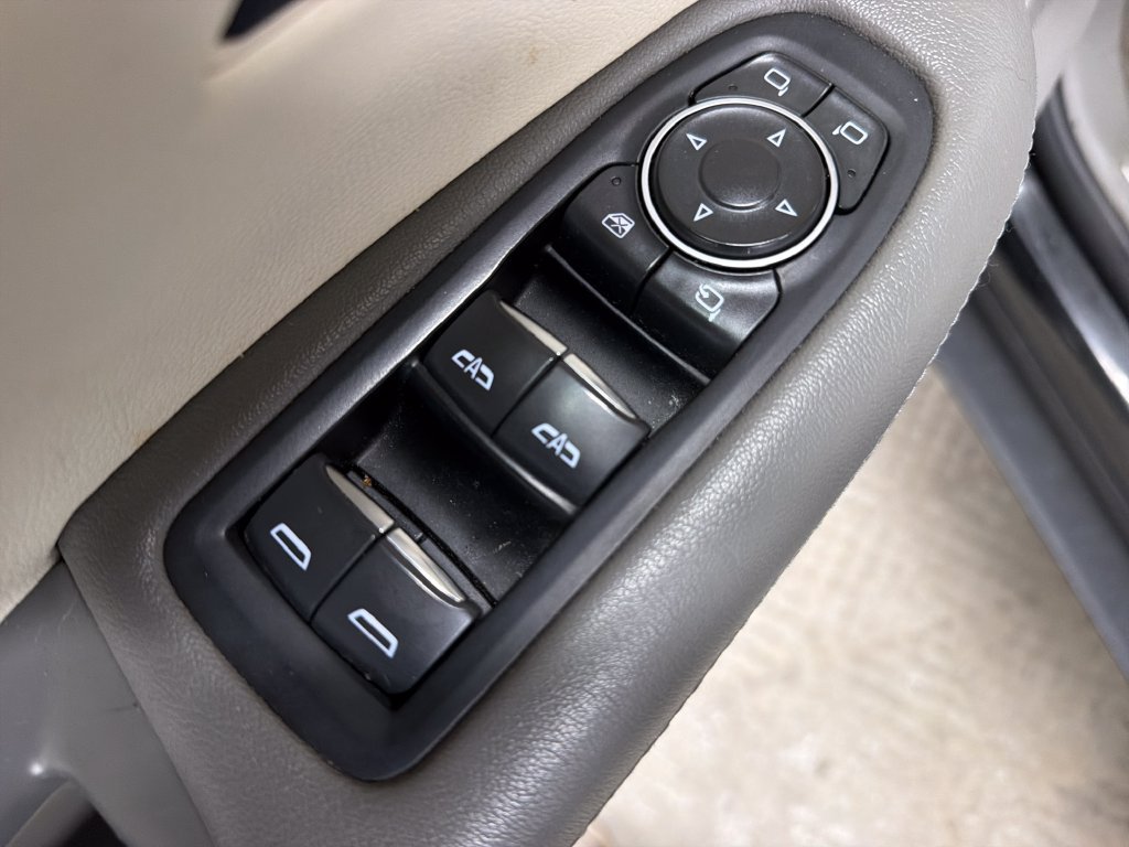 Used 2019 Cadillac XT5 Premium Luxury FWD image 18