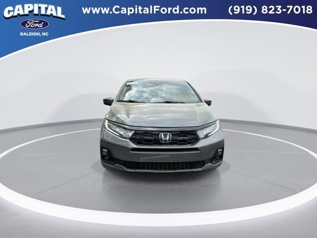 Used 2025 Honda Odyssey Touring image 9