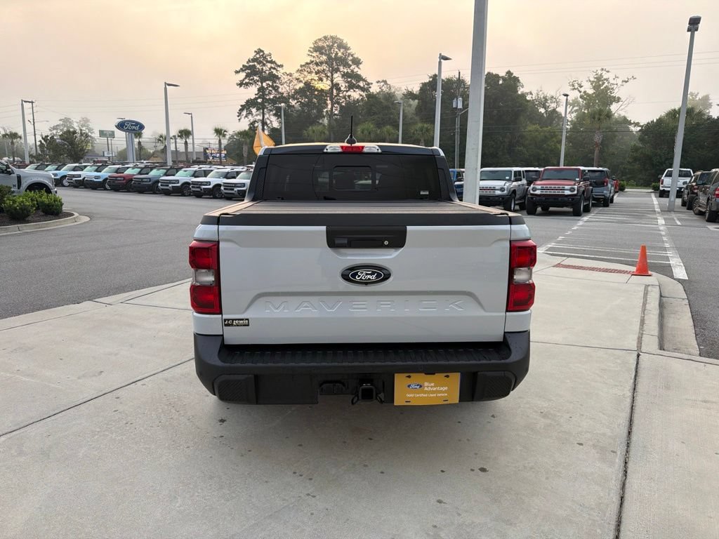Certified 2026 Ford Maverick Lariat w/ Black Appearance Package AWD/4WD image 6