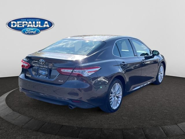 Used 2018 Toyota Camry XLE FWD image 7