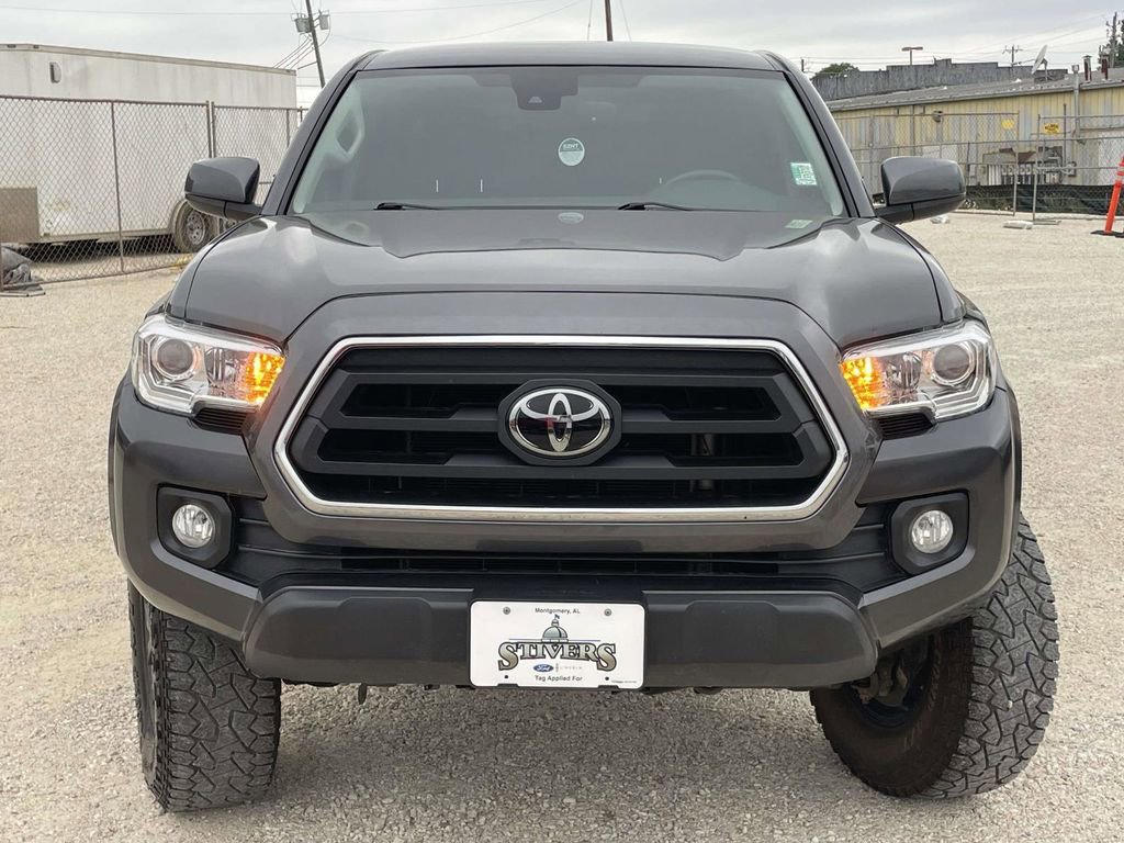 Used 2023 Toyota Tacoma SR5 AWD/4WD image 8