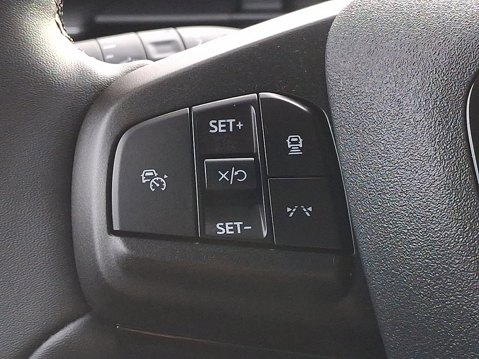 Certified 2025 Ford Mustang Mach-E Select w/ Comfort Package Lite image 20