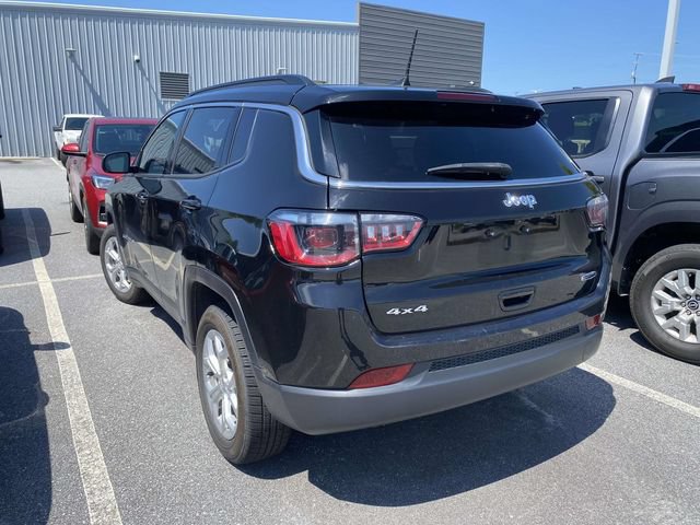 Used 2024 Jeep Compass Latitude AWD/4WD image 5