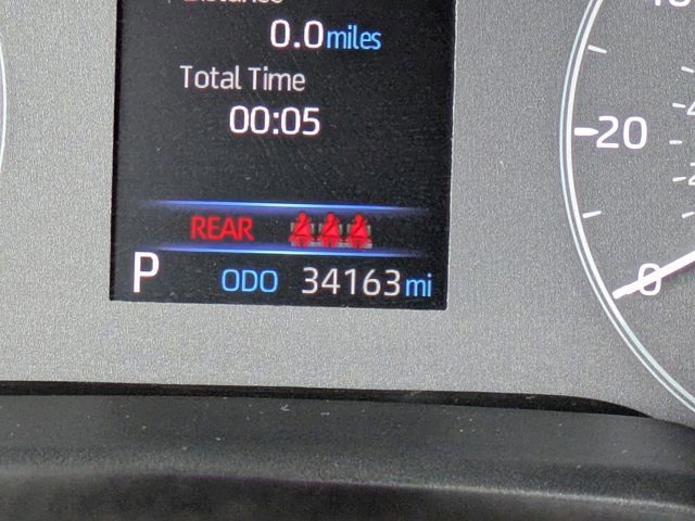 Used 2023 Toyota Corolla Cross LE w/ Moonroof Package image 26