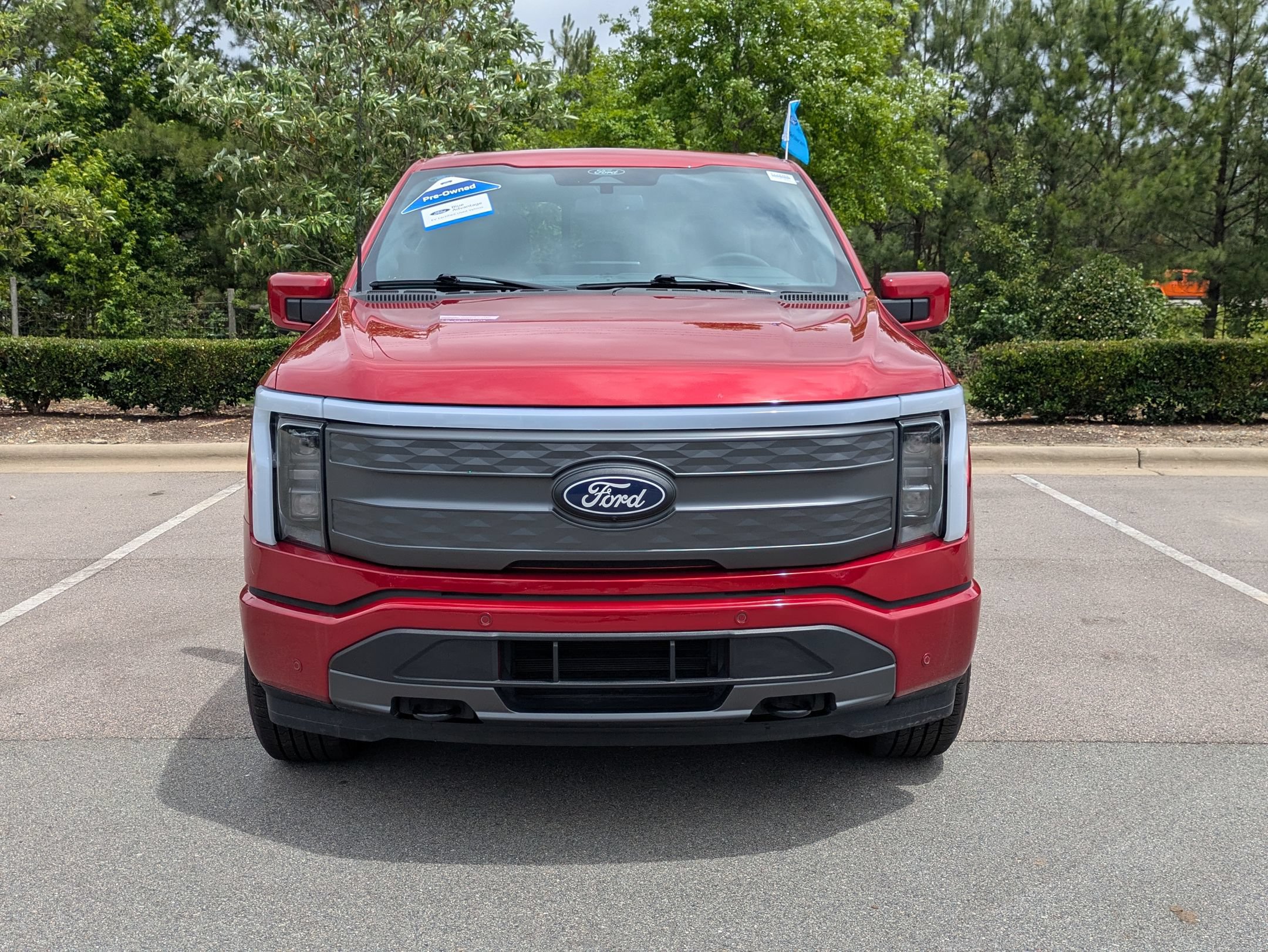 Certified 2025 Ford F150 Lightning Lariat AWD/4WD image 9