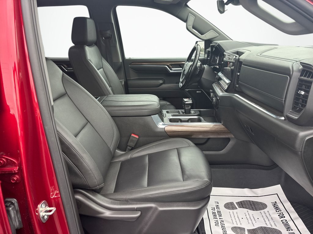 Used 2024 Chevrolet Silverado 1500 RST AWD/4WD image 13