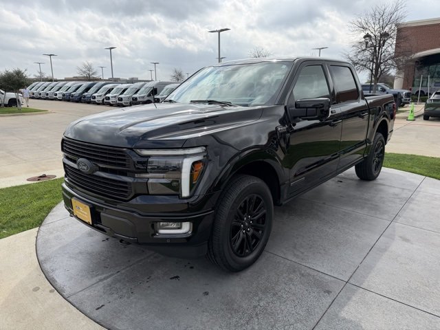 Certified 2025 Ford F150 Platinum w/ Equipment Group 702A High image 3