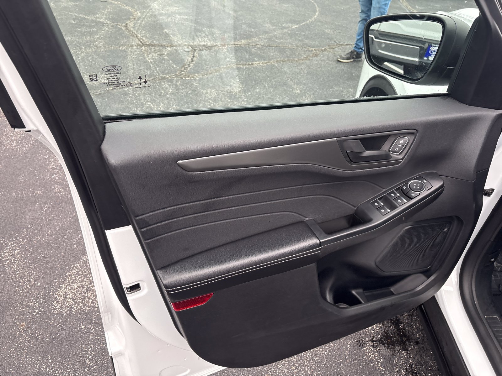 Certified 2025 Ford Escape Active FWD image 11