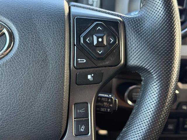 Used 2023 Toyota Tacoma TRD Off-Road w/ TRD Premium Off Road Package AWD/4WD image 15