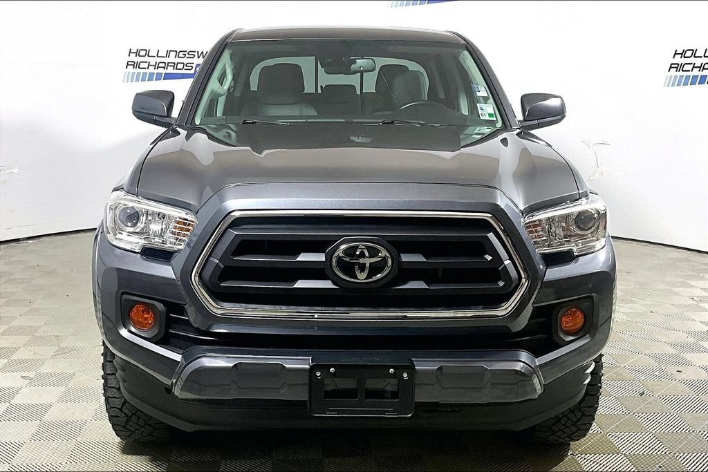 Used 2023 Toyota Tacoma SR5 RWD image 2