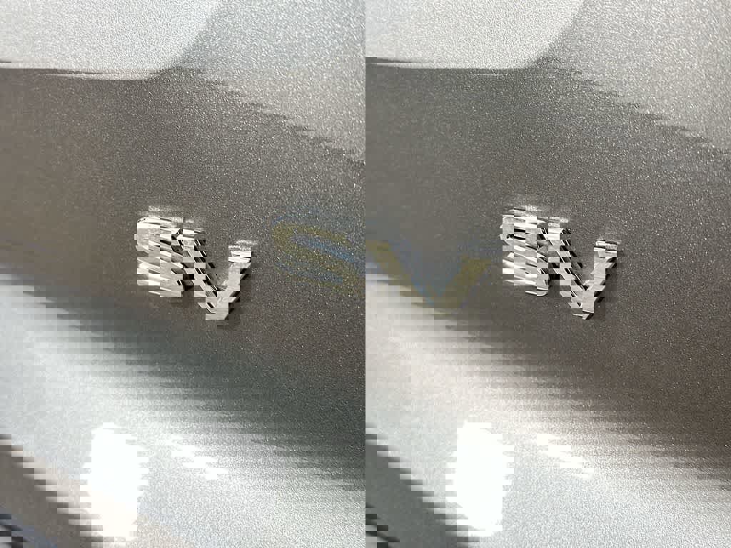 Used 2022 Nissan Pathfinder SV w/ SV Premium Package FWD image 10