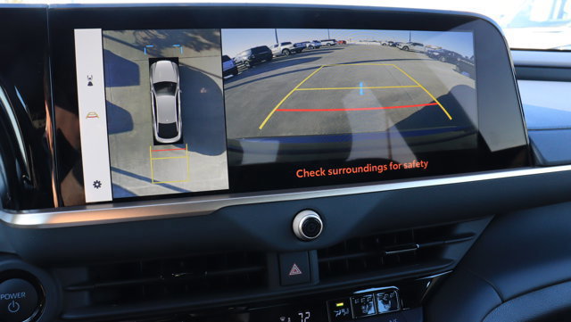 Used 2026 Toyota Crown Platinum image 28