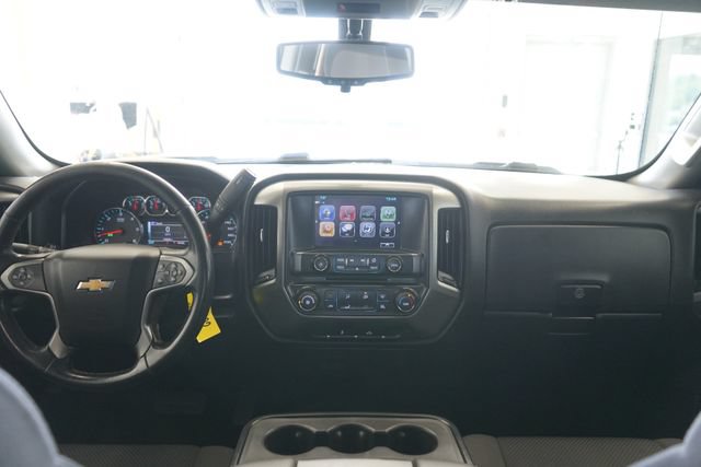 Used 2018 Chevrolet Silverado 1500 LT w/ Trailering Package AWD/4WD image 26