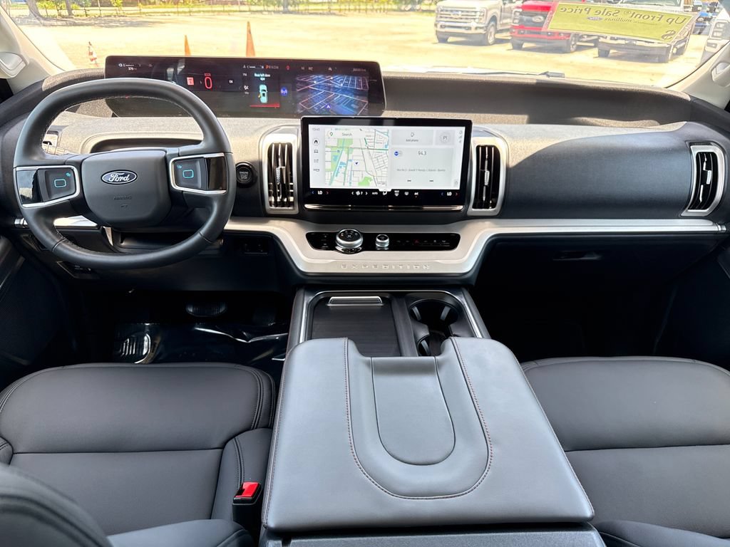Certified 2025 Ford Expedition Max Active RWD image 6