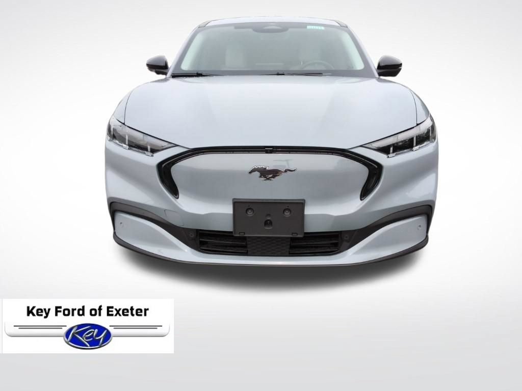 Certified 2025 Ford Mustang Mach-E Premium AWD/4WD image 4