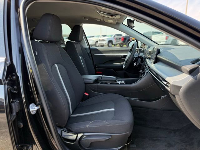 Used 2025 Hyundai Sonata SEL AWD/4WD image 27