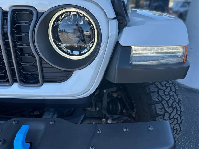 Used 2024 Jeep Wrangler Unlimited Rubicon 4xe AWD/4WD image 9