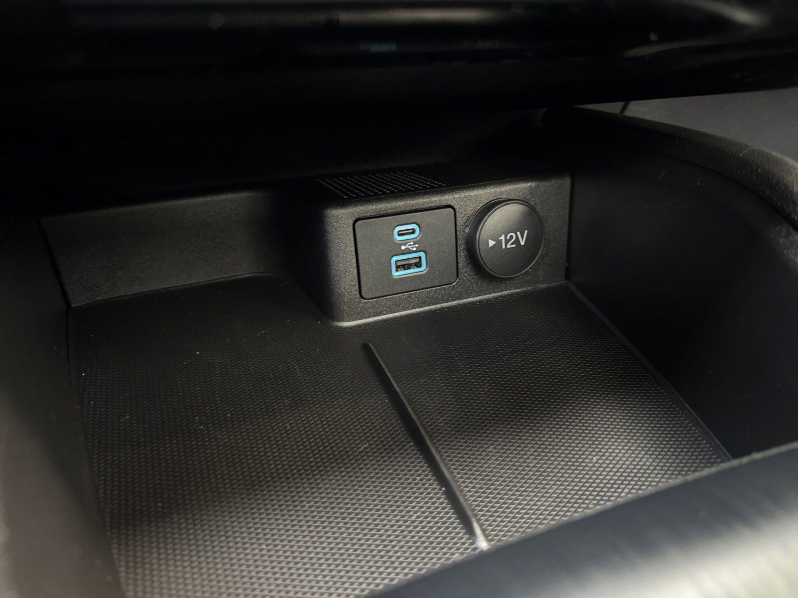 Certified 2023 Ford Escape ST-Line w/ Tech Pack #1 image 22