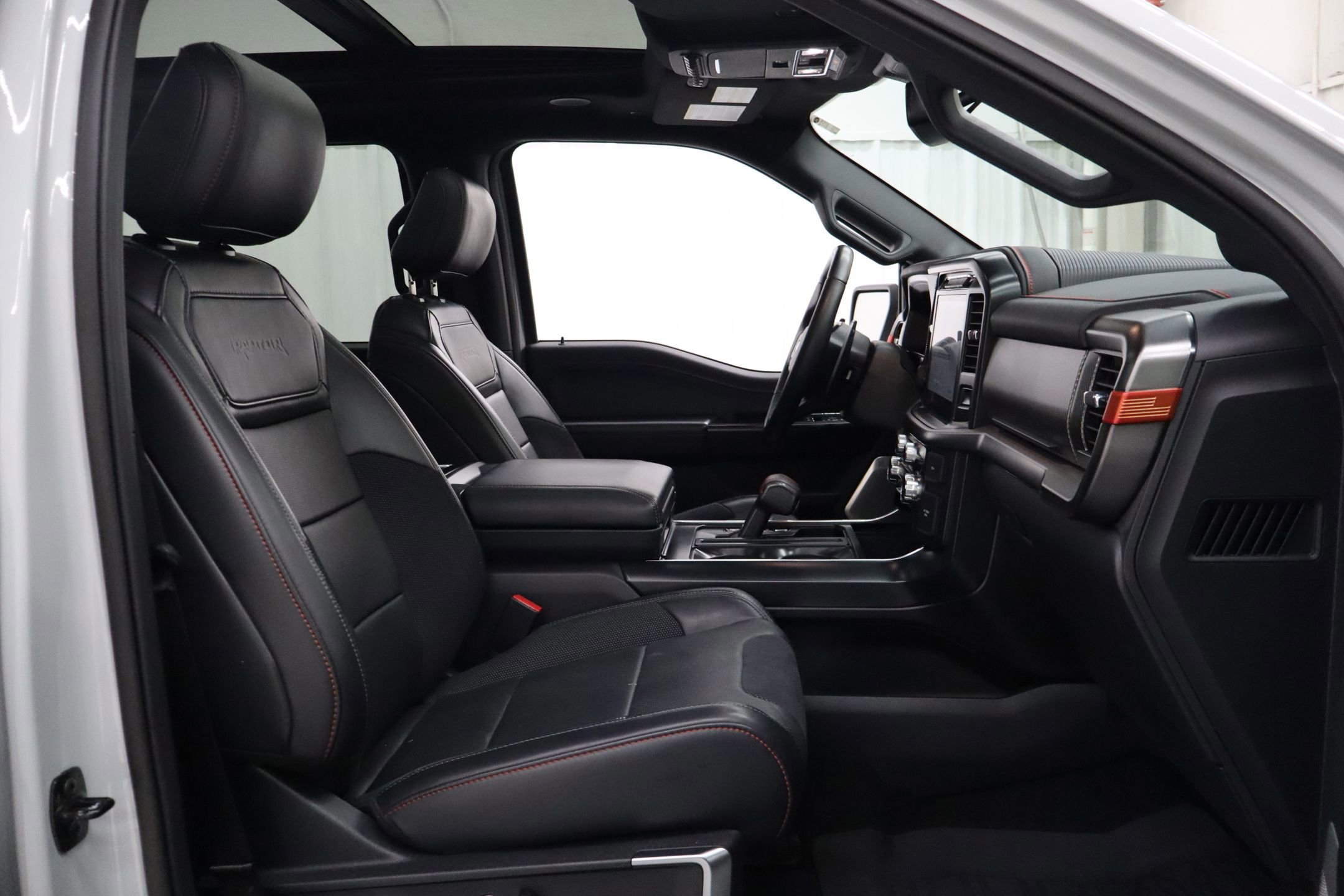 Certified 2024 Ford F150 Raptor image 36