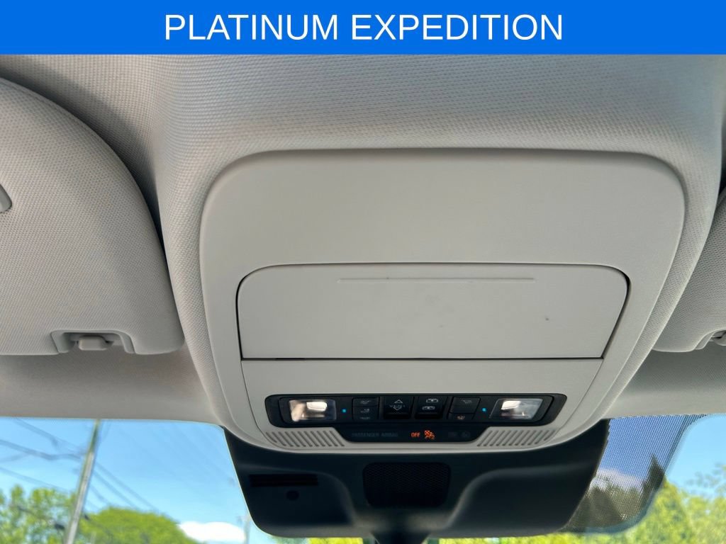 Certified 2025 Ford Expedition Platinum w/ Driver's Package AWD/4WD image 27