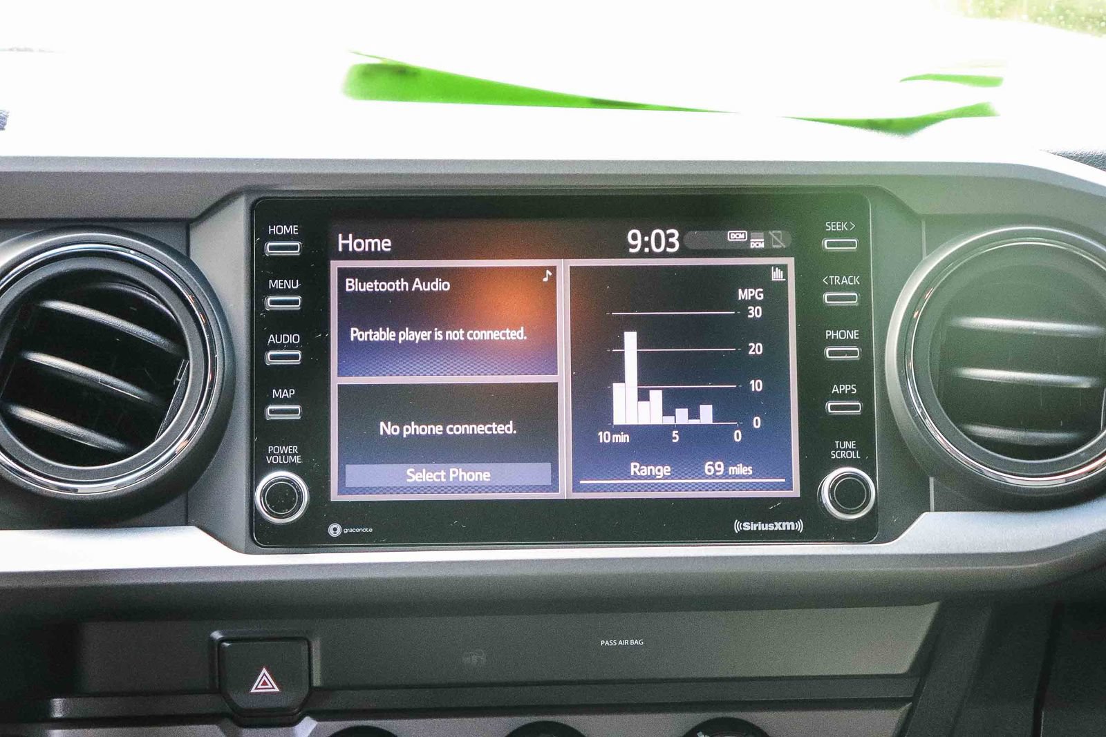 Used 2020 Toyota Tacoma TRD Sport w/ Technology Package RWD image 14
