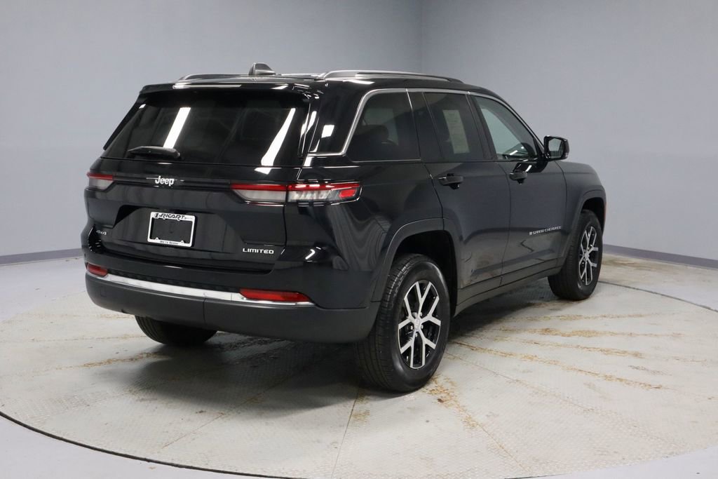 Used 2023 Jeep Grand Cherokee Limited image 12