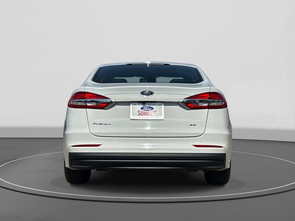 Certified 2019 Ford Fusion SE image 6
