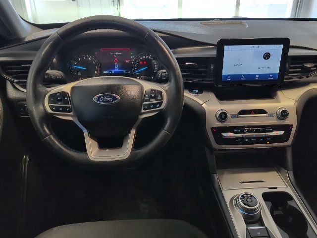 Certified 2022 Ford Explorer XLT AWD/4WD image 16