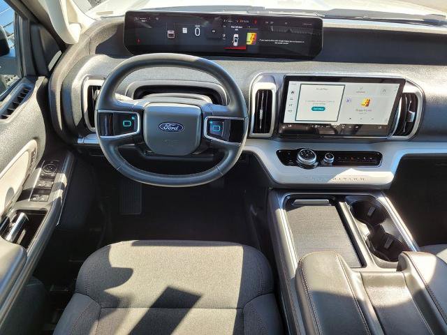 Certified 2025 Ford Expedition Max Active RWD image 13