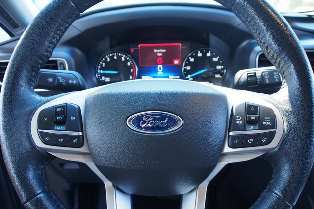 Certified 2022 Ford Explorer XLT w/ Equipment Group 202A image 24