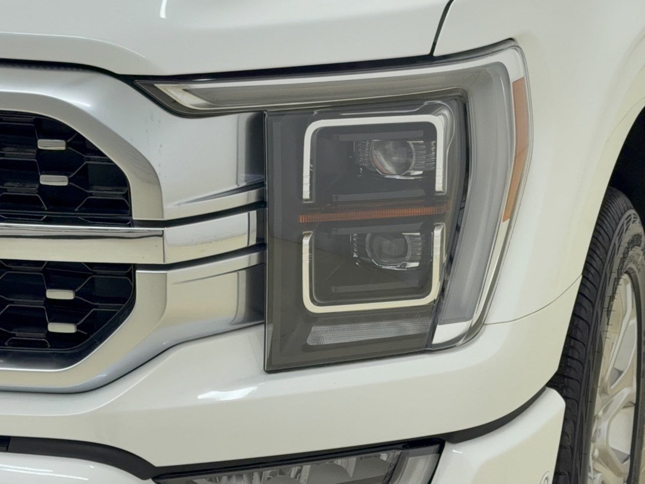 Certified 2022 Ford F150 Platinum w/ Equipment Group 701A High AWD/4WD image 12