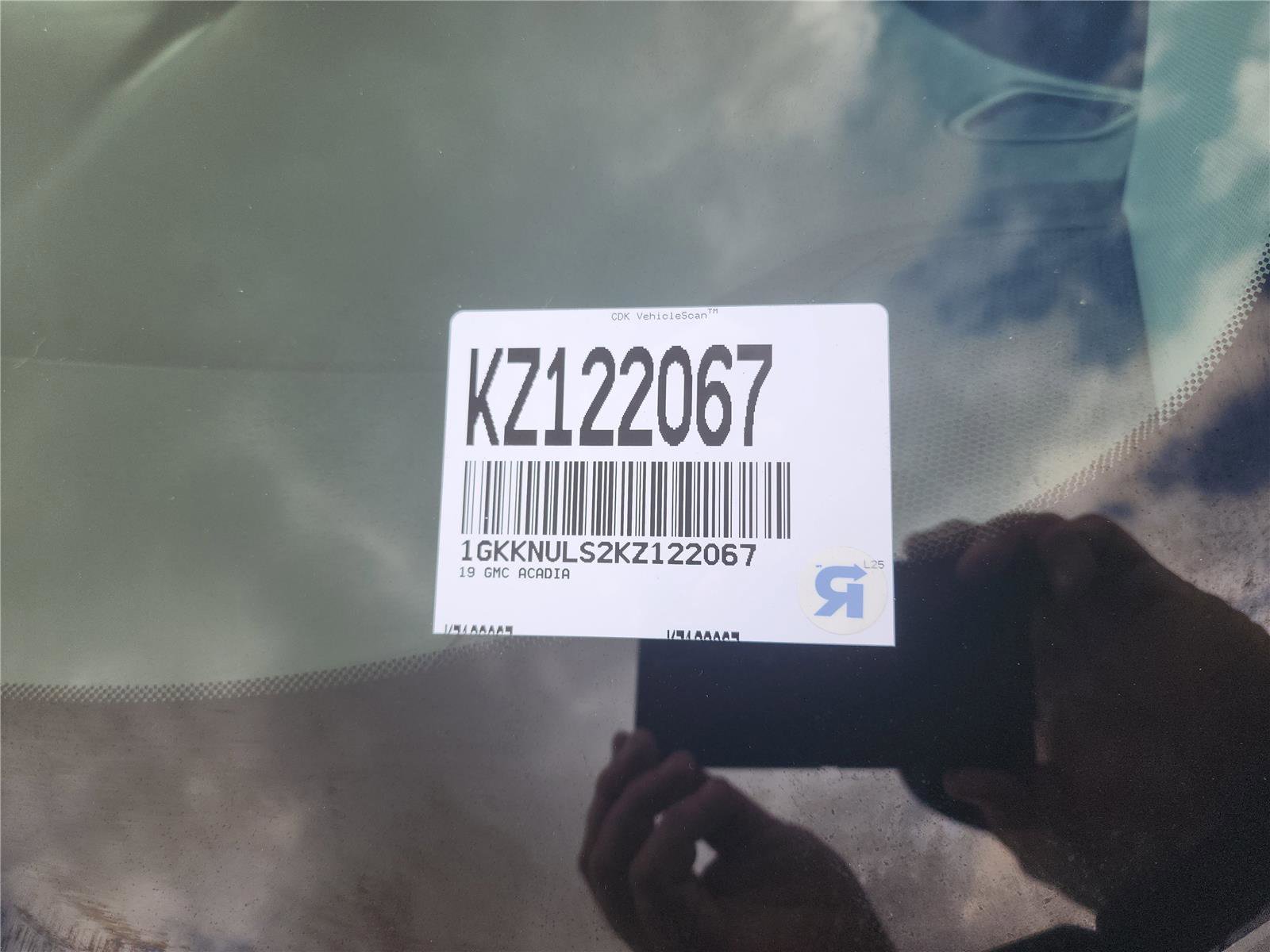 Used 2019 GMC Acadia SLT image 11