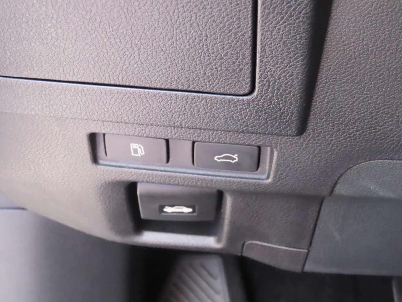 Used 2020 Lexus ES 350 w/ Premium Package FWD image 23