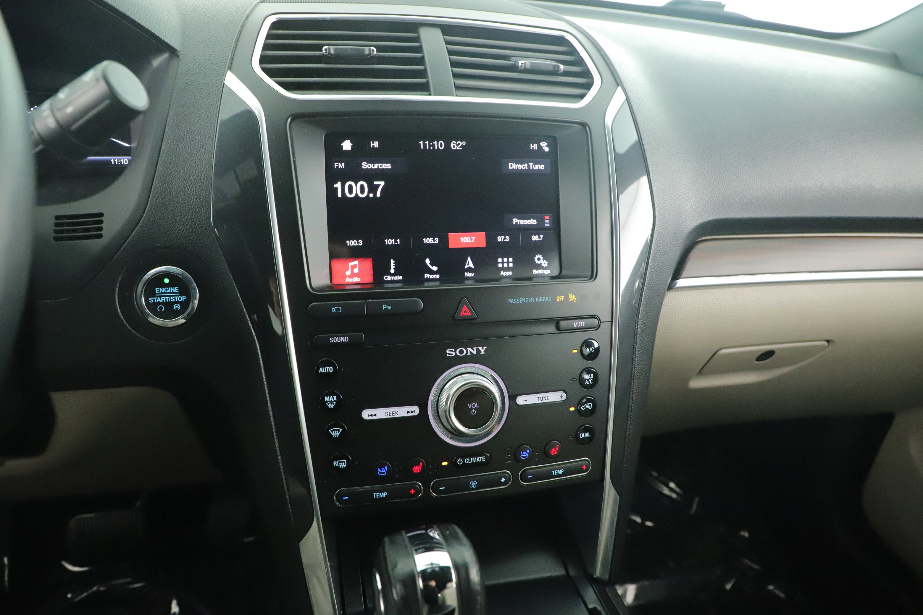 Certified 2019 Ford Explorer Limited image 17